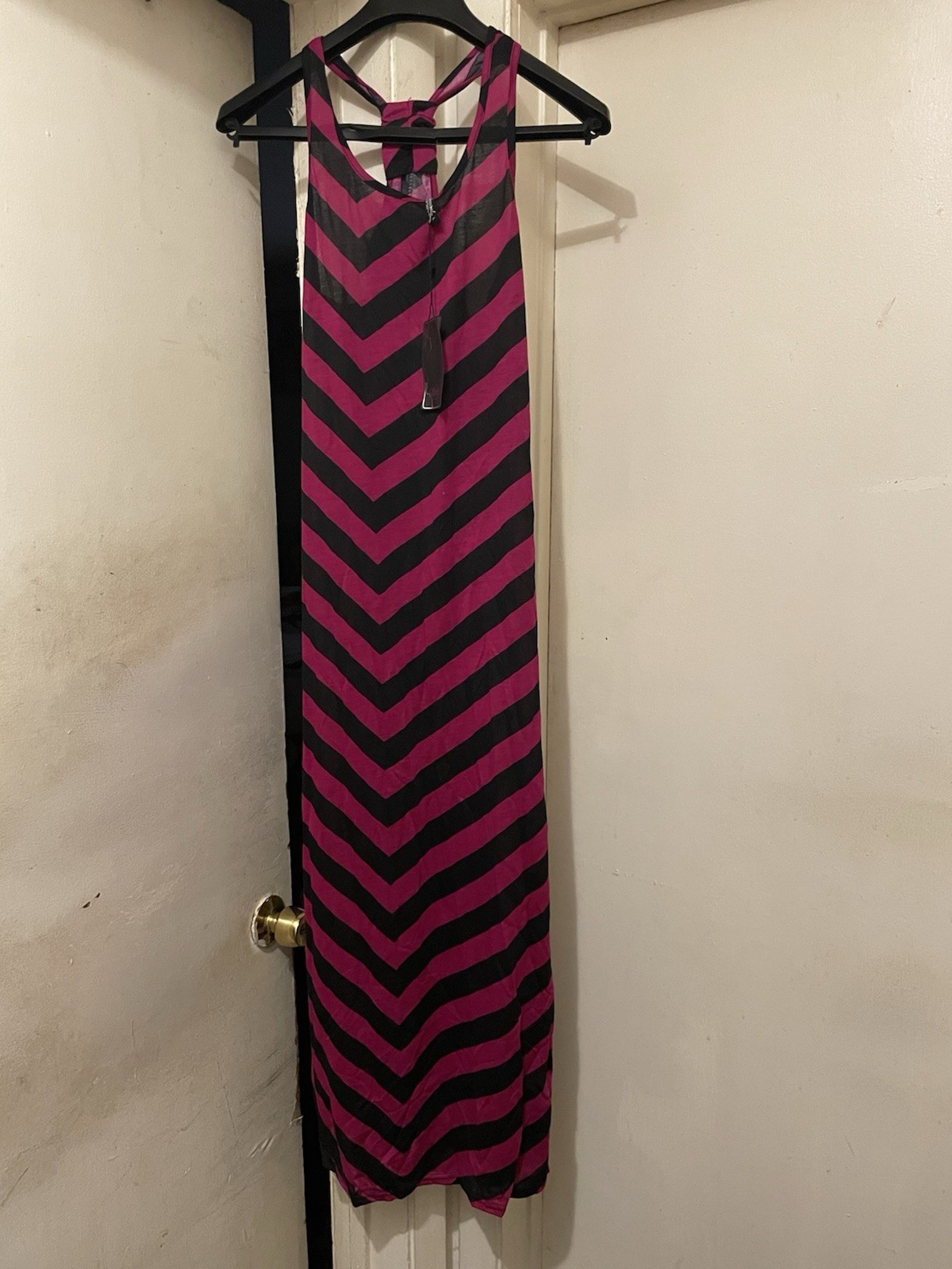 Hot Pink & Black Chevron Maxi Dress Size L